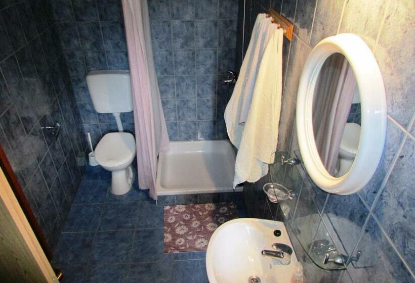 标准间, Villa Paladina