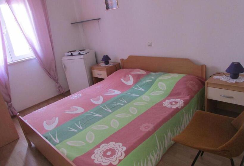 标准间, Villa Paladina