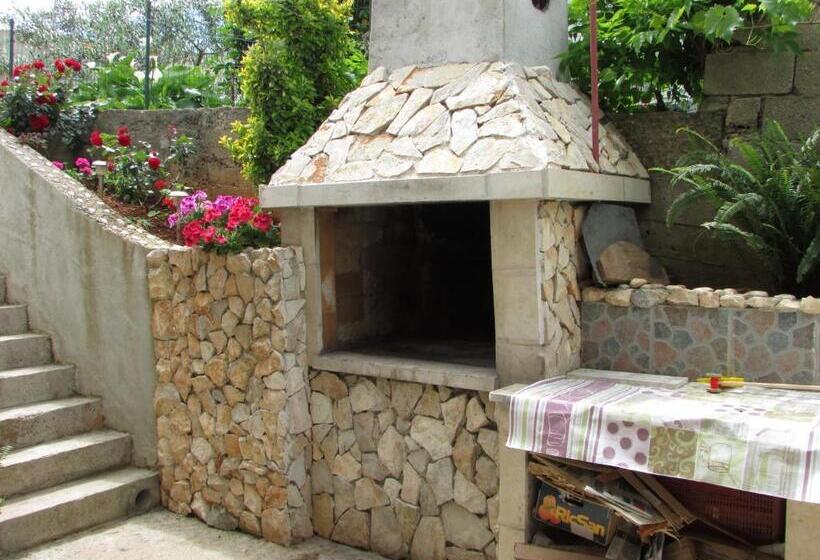 低层单卧公寓, Villa Paladina