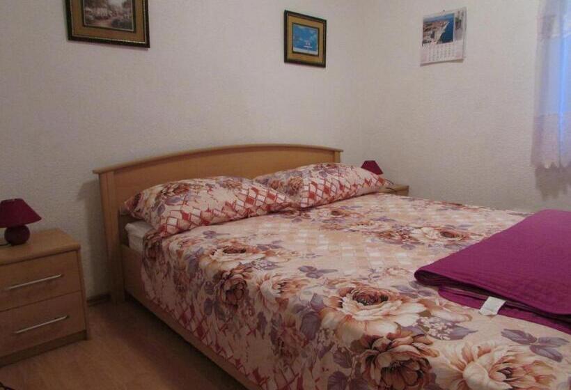 低层单卧公寓, Villa Paladina