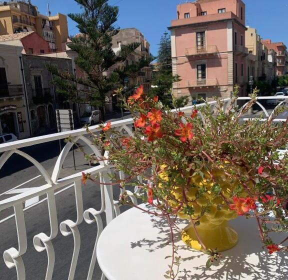 غرفة سوبيريور مزودة بشرفة, L'ancora B&b