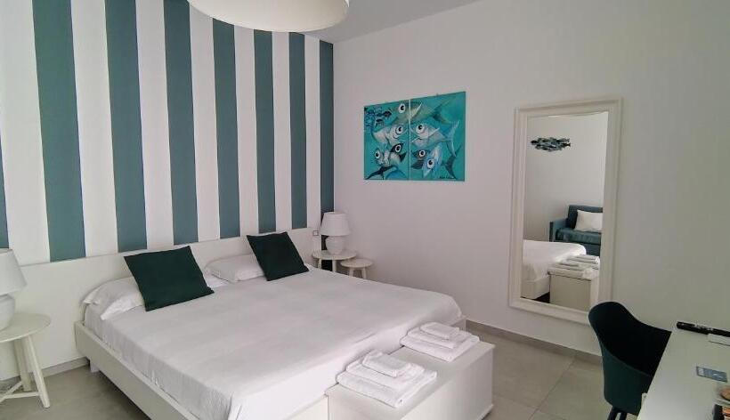 غرفة قياسية ثلاثية مزودة بشرفة, L'ancora B&b