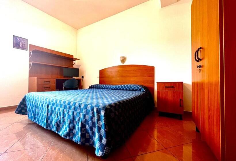 اتاق استاندارد, Nazareth Residence