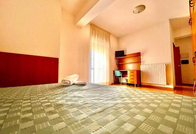 اتاق استاندارد, Nazareth Residence