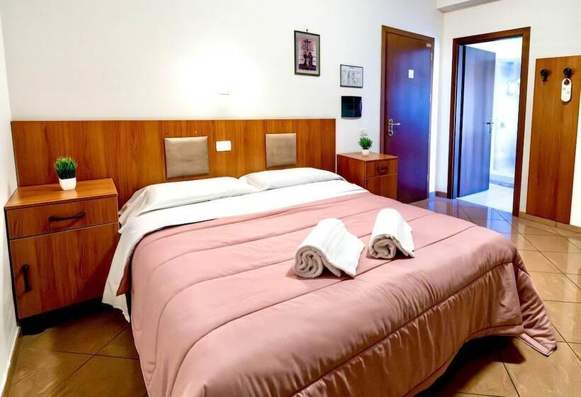 اتاق استاندارد, Nazareth Residence