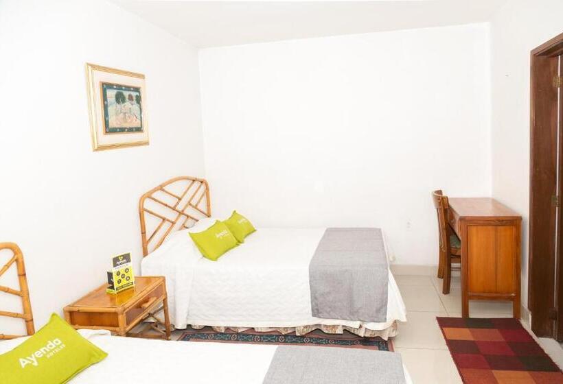 اتاق استاندارد سه نفره, Ayenda 1131 Casa Valencia