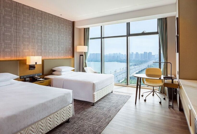 חדר אקזקיוטיב, Sheraton Kaifeng