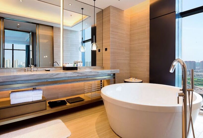 סוויטה אקזקיוטיב, Sheraton Kaifeng