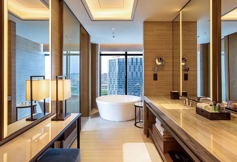 סטודיו קלאב, Sheraton Kaifeng