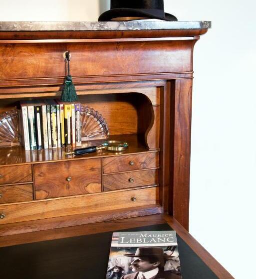 高级园景房, Castel De La Terrasse