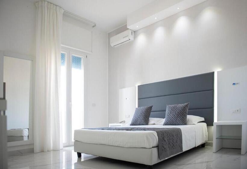 חדר סטנדרט נוף לים עם מרפסת, Blu