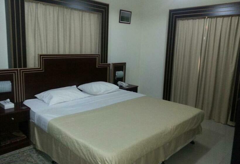 غرفة قياسية, Dolphin