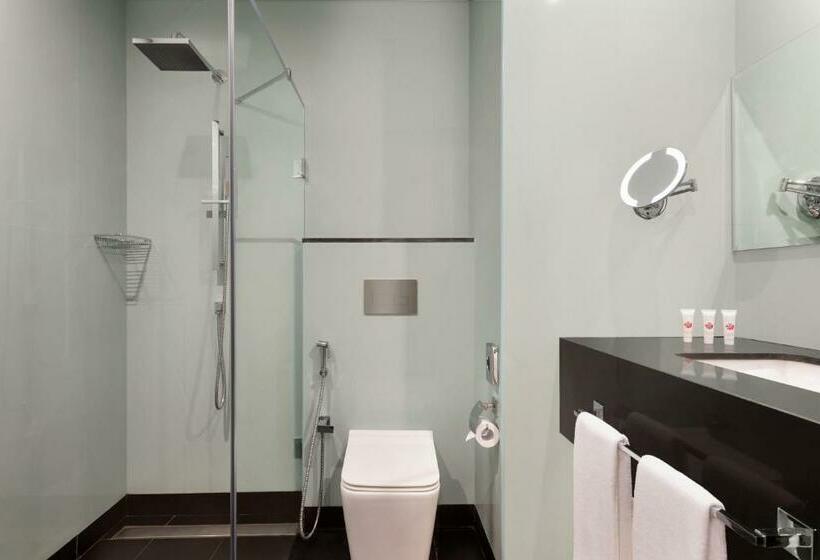اتاق لوکس با تخت بزرگ, Ramada Encore By Wyndham Muscat Al Ghubra