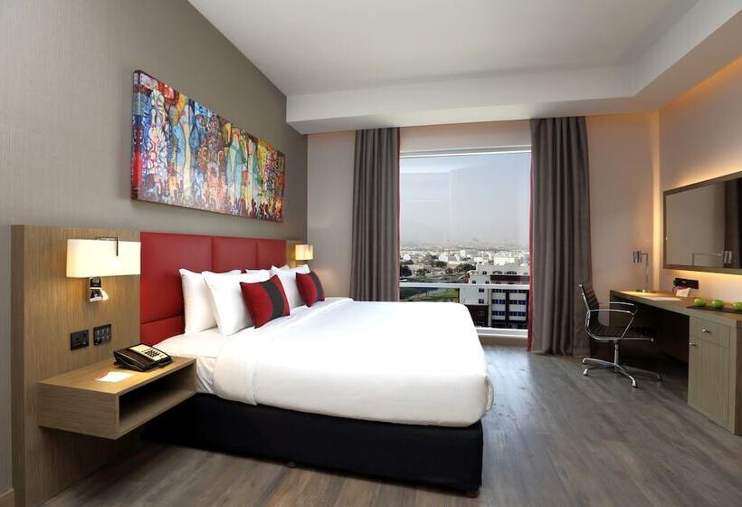 اتاق لوکس با تخت بزرگ, Ramada Encore By Wyndham Muscat Al Ghubra