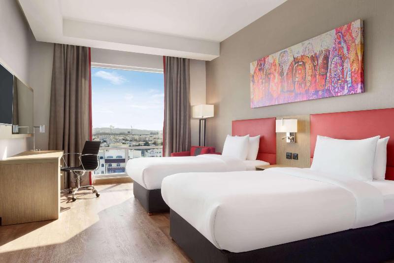 اتاق لوکس, Ramada Encore By Wyndham Muscat Al Ghubra