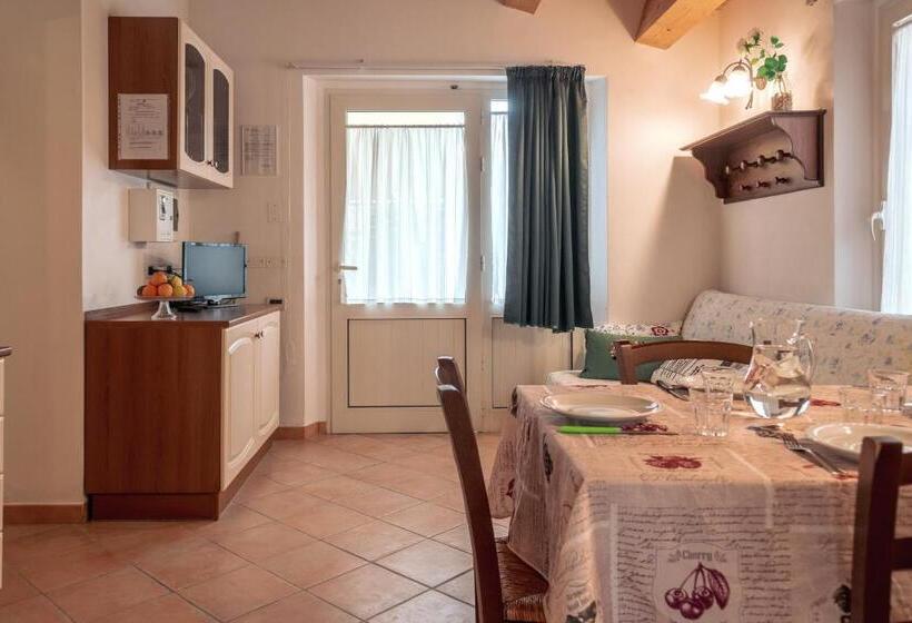 带1个卧室的公寓, Agriturismo Case Al Sole