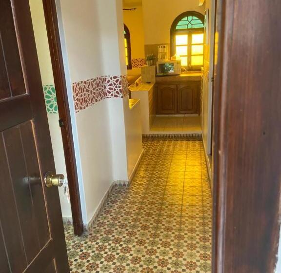 Апартаменты 2 Спальни, Riad Salt River