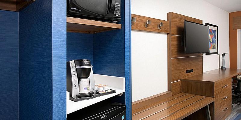 스탠다드 룸 킹사이즈 침대, Holiday Inn Express Chesapeake   Norfolk, An Ihg
