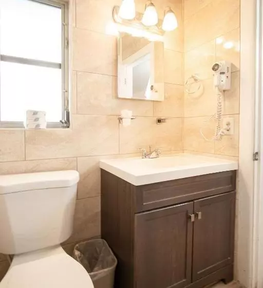 Standard-huone King-vuode, Island Sun Inn & Suites   Venice, Florida Historic Downtown & Beach Getaway