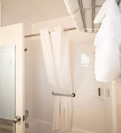 Sviitti, Island Sun Inn & Suites   Venice, Florida Historic Downtown & Beach Getaway
