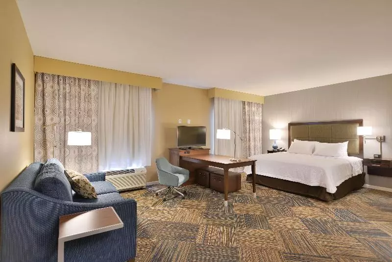 اتاق سوپریور, Spark By Hilton Wichita East