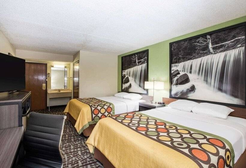 Номер Deluxe, Spark By Hilton Wichita East