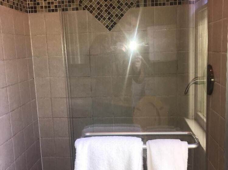 חדר סטנדרט, Vandiver Inn