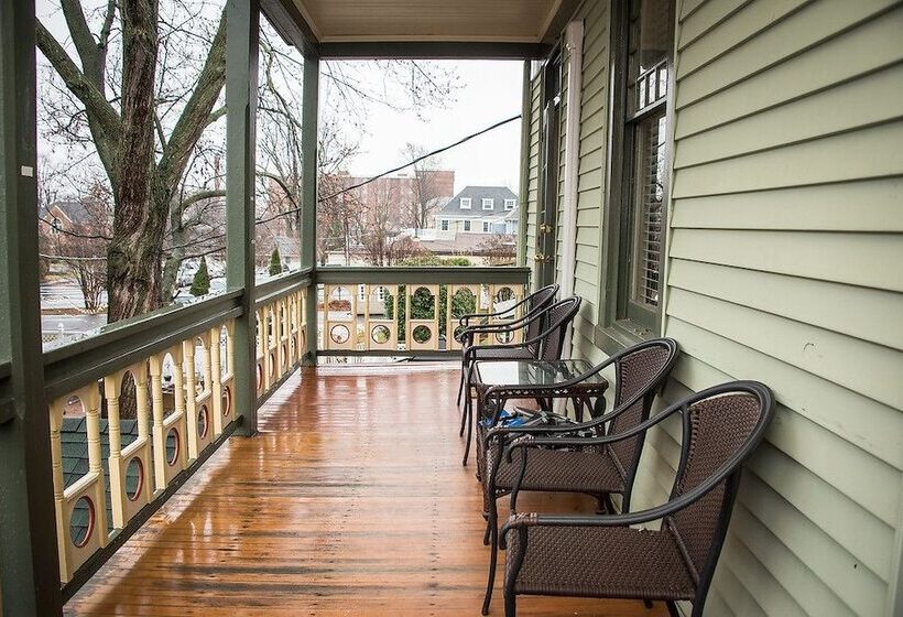 חדר סטנדרט, Vandiver Inn