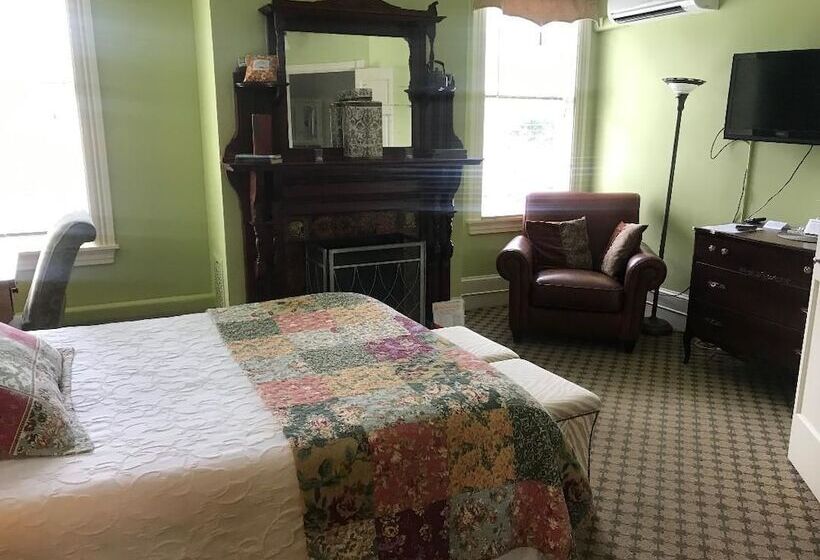 Номер Стандарт, Vandiver Inn