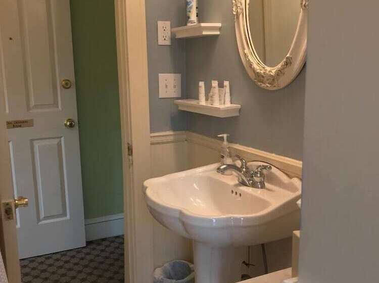 חדר סטנדרט, Vandiver Inn