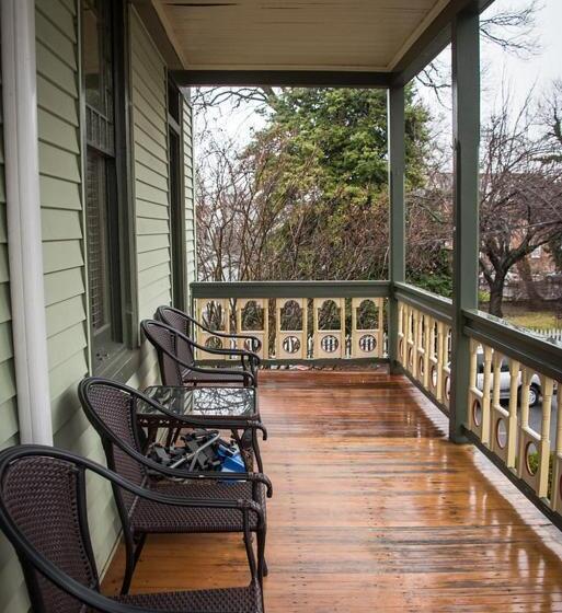 חדר סטנדרט, Vandiver Inn