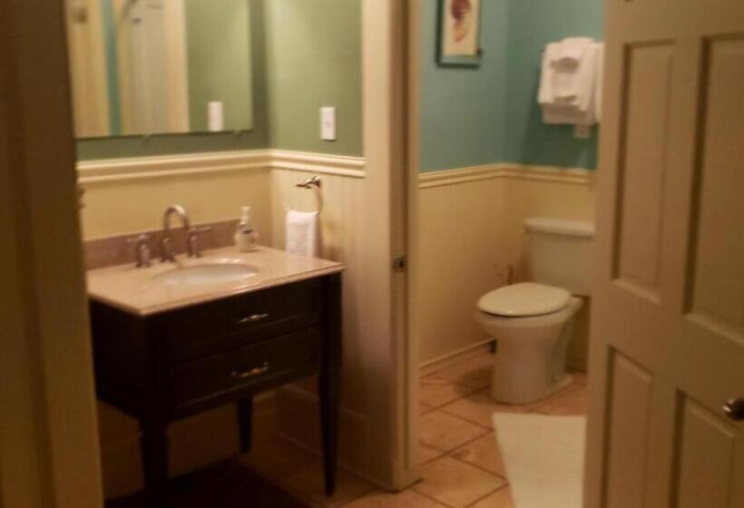 חדר פרמיום, Vandiver Inn