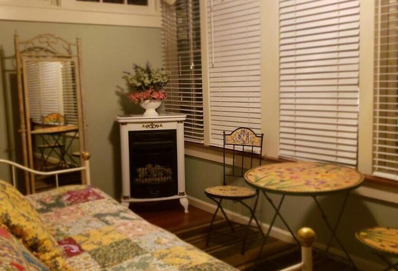 חדר פרמיום, Vandiver Inn