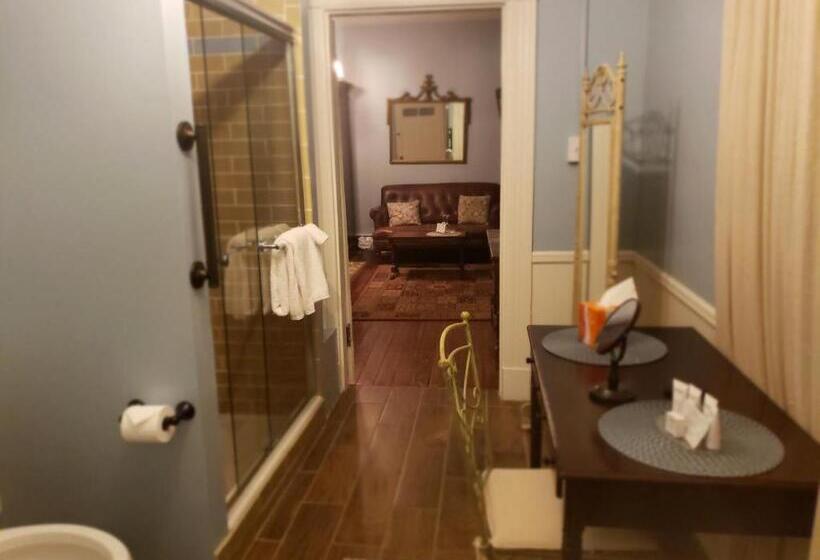 חדר פרמיום, Vandiver Inn