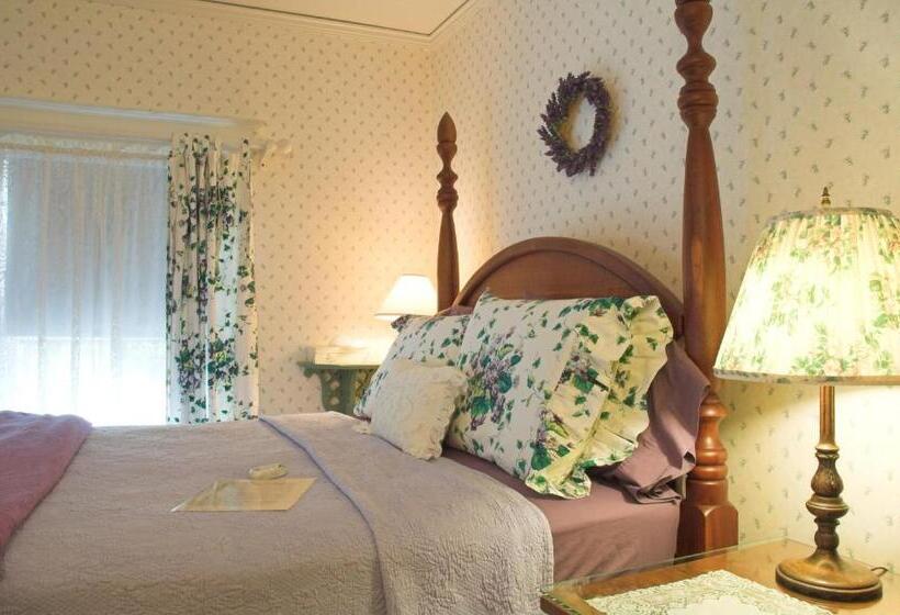 Номер Basic, White Lace Inn