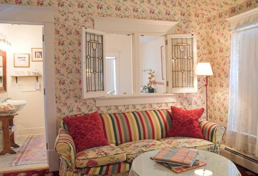 Люкс Повышенной Комфортности, White Lace Inn