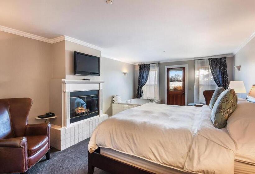 Номер Deluxe Кровать Кинг, Wild Iris Inn