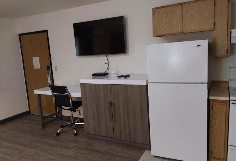 غرفة قياسية, Lavissh Inn & Suites