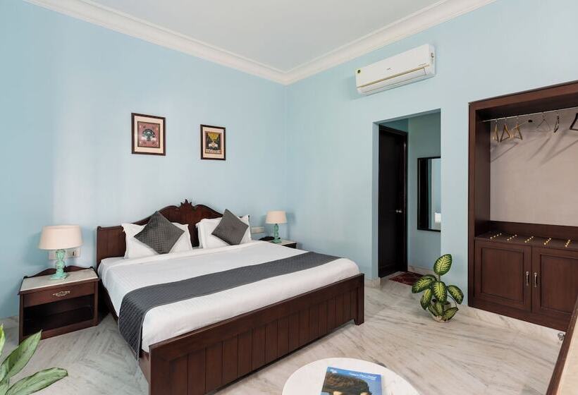 豪华房间, Chandra Vilas Heritage Stay