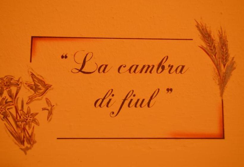 Habitación Triple Estándar Vista Piscina, Agriturismo Da Pudech