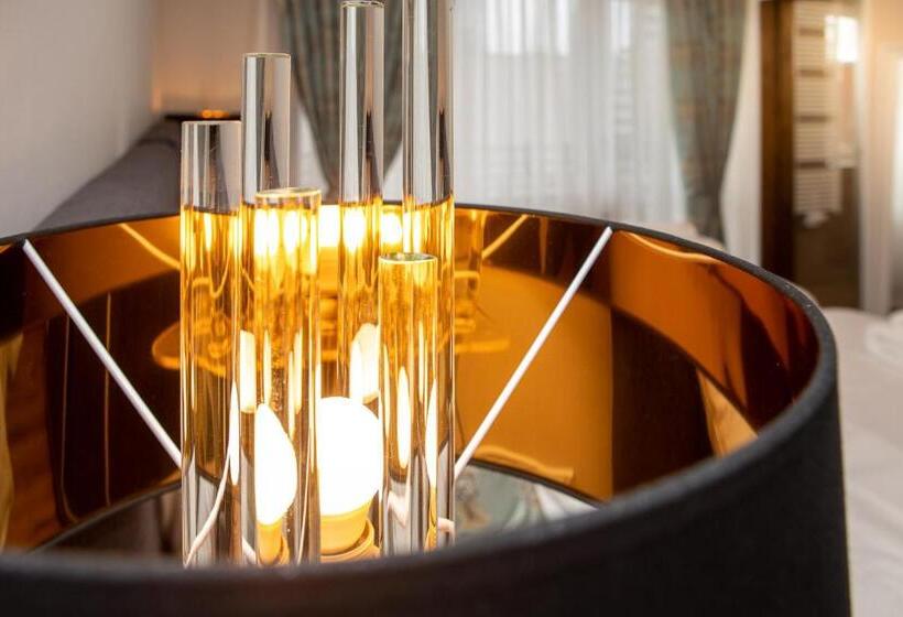 수피리어 싱글 룸, Allegra