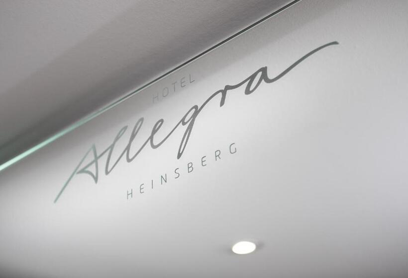 수피리어 룸, Allegra