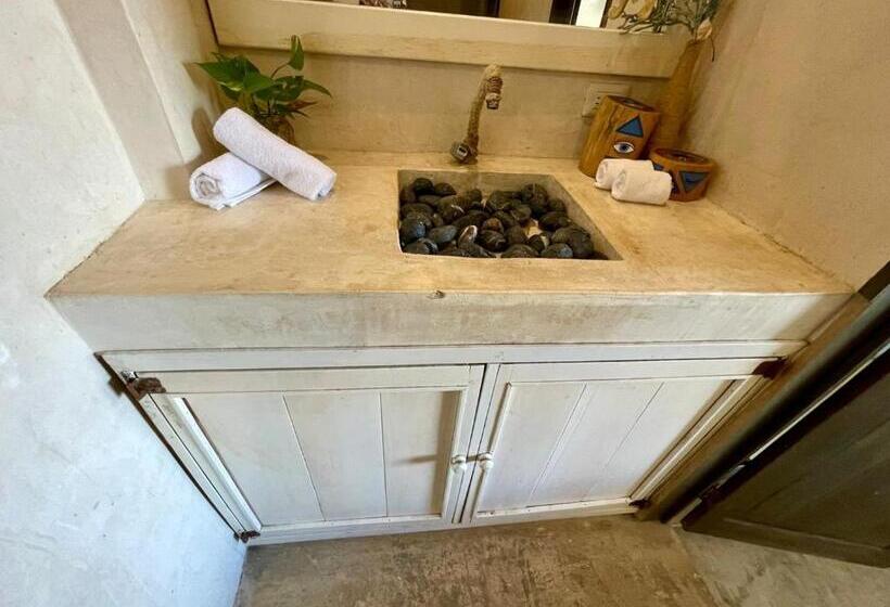 سوئیت با بالکن, Chi Ibal Hu Cancun