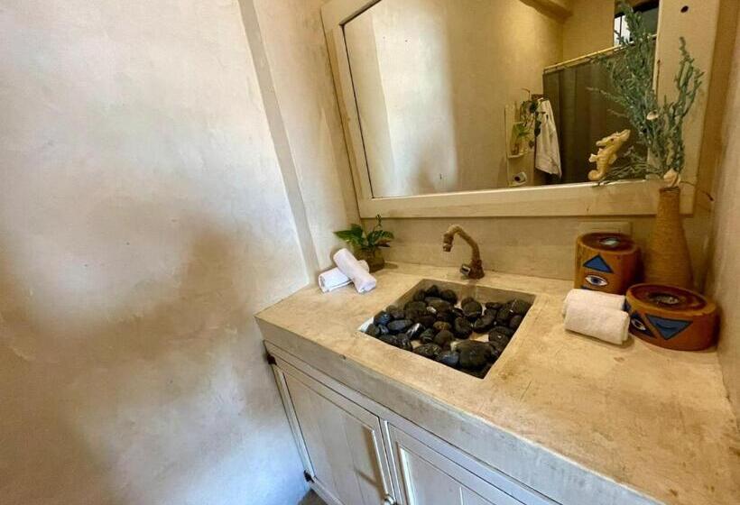 سوئیت با بالکن, Chi Ibal Hu Cancun