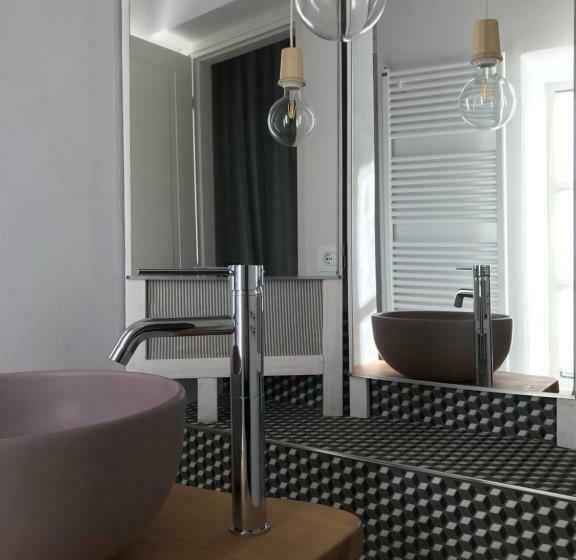 اتاق استاندارد, Corte Viviani