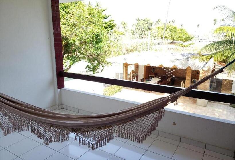 Трехместный Номер Стандарт с Балконом, Pousada Praia Da Barra