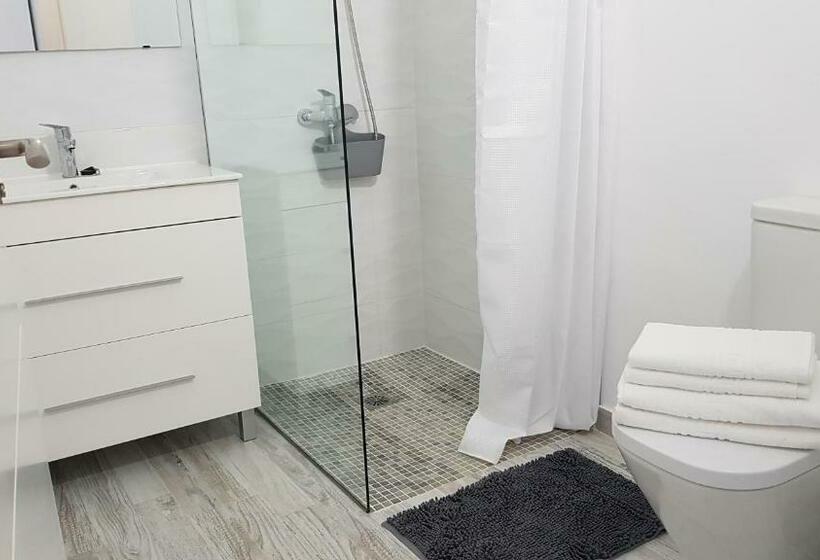 غرفة قياسية مزوَّدة بتراس, Finca La Barca