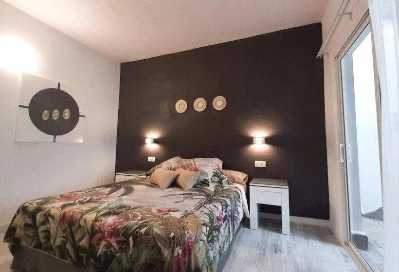 غرفة قياسية مزوَّدة بتراس, Finca La Barca