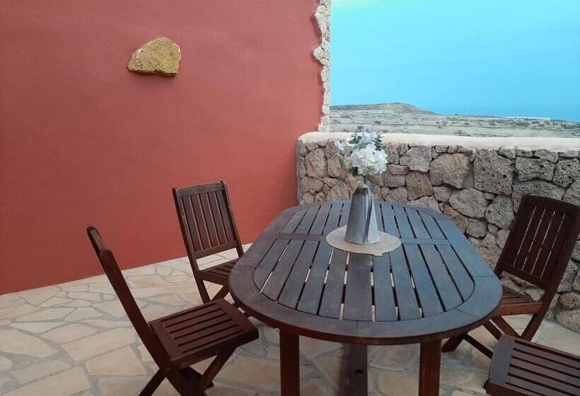 غرفة عائلية, Finca La Barca