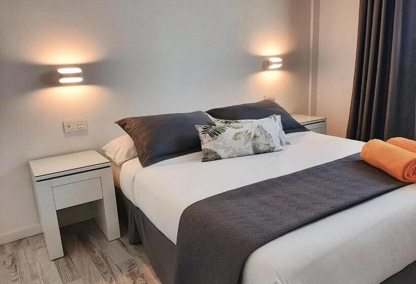 غرفة قياسية مطلّة علي البحر, Finca La Barca